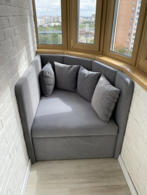 Эркерный диван Либерти для балкона. Эркерный диван Либерти для балкона.